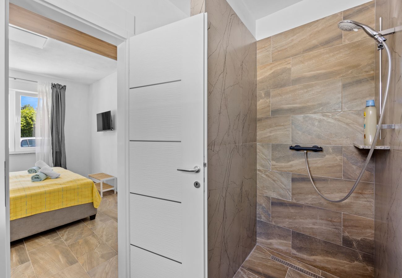 Villa in Radeki Polje - Modern Family Villa Teo with Private Pool