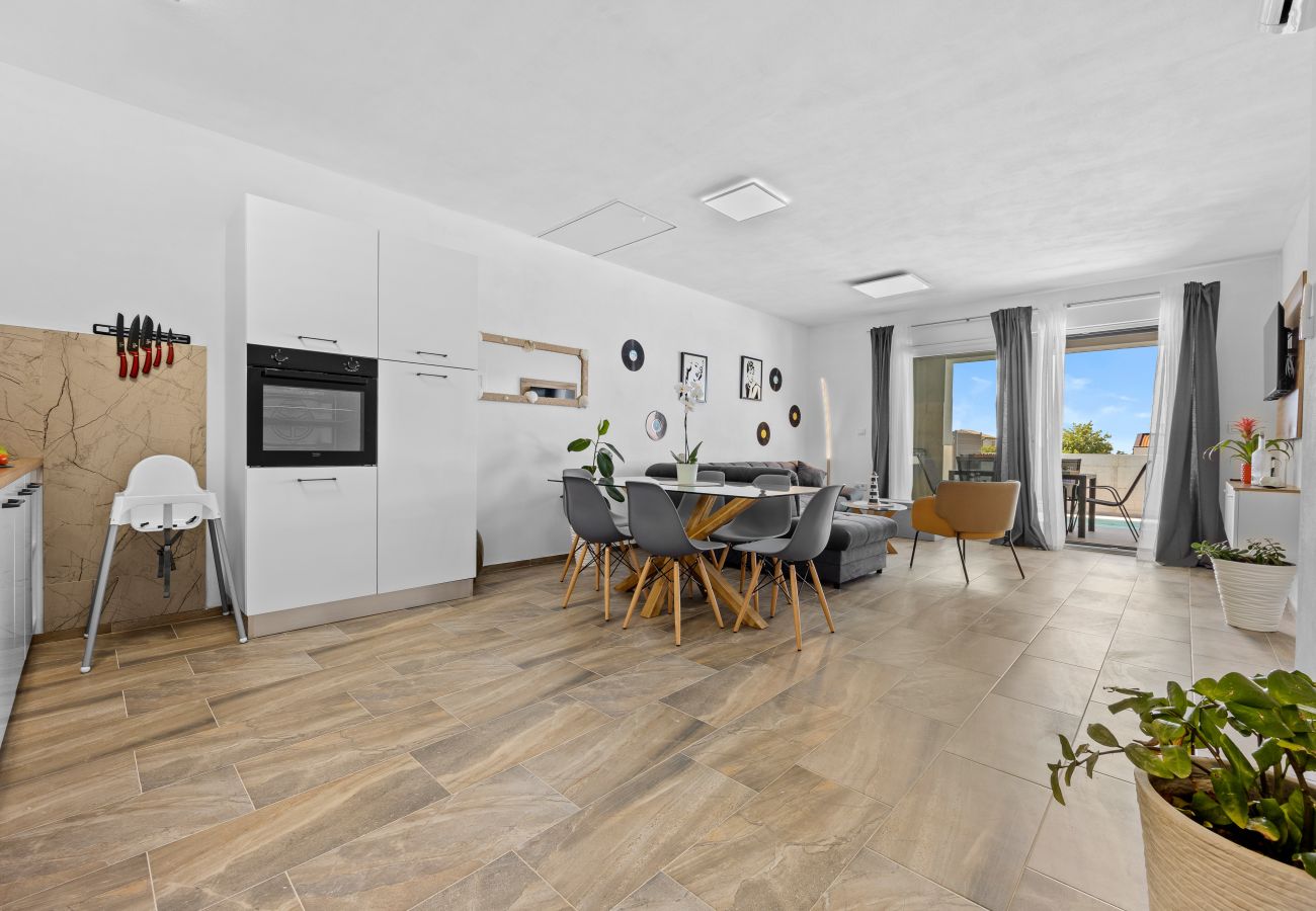 Villa in Radeki Polje - Modern Family Villa Teo with Private Pool