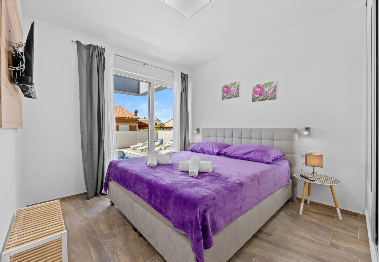 Villa in Radeki Polje - Modern Family Villa Teo with Private Pool