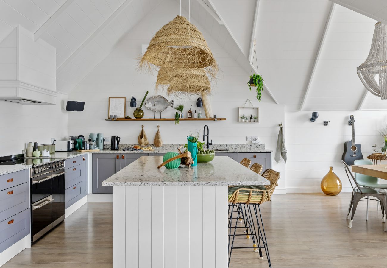 House in Beer - Sea Holly House - Where Architecture Meets the Ocean