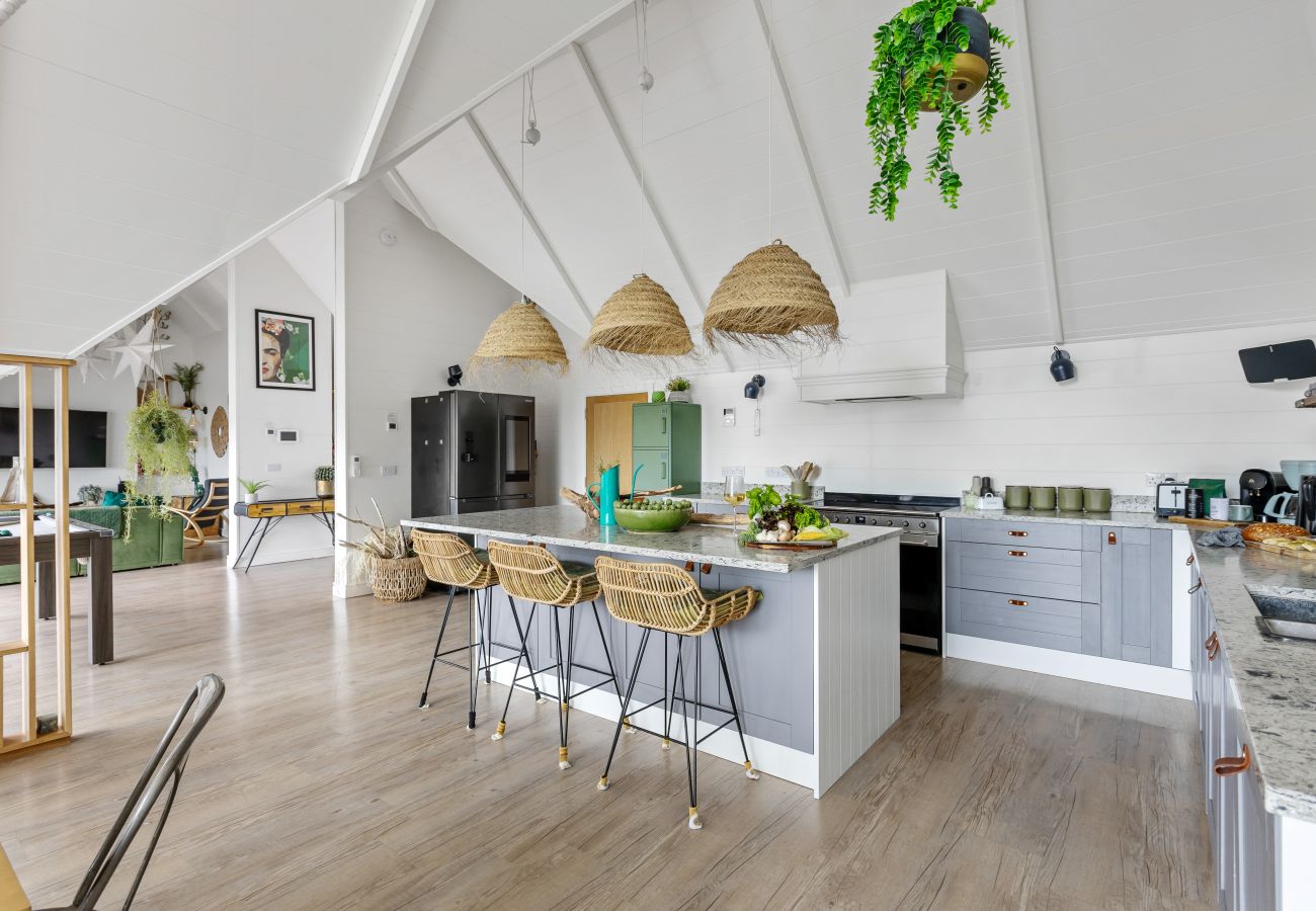 House in Beer - Sea Holly House - Where Architecture Meets the Ocean