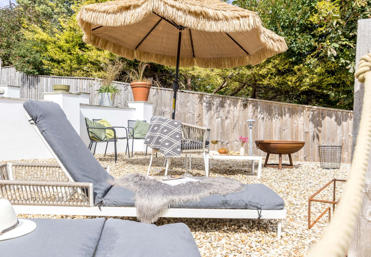 House in Beer - Sea Holly House - Where Architecture Meets the Ocean