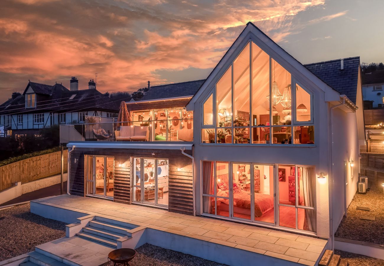 House in Beer - Sea Holly House - Where Architecture Meets the Ocean