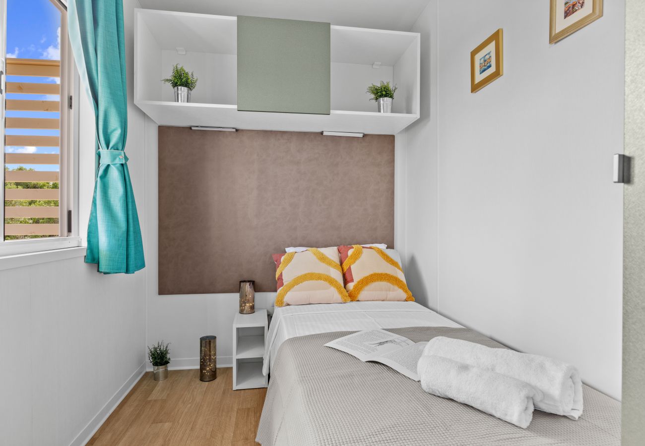 Mobile home in Pješčana uvala - Nature Oasis - Mobile Home Sara