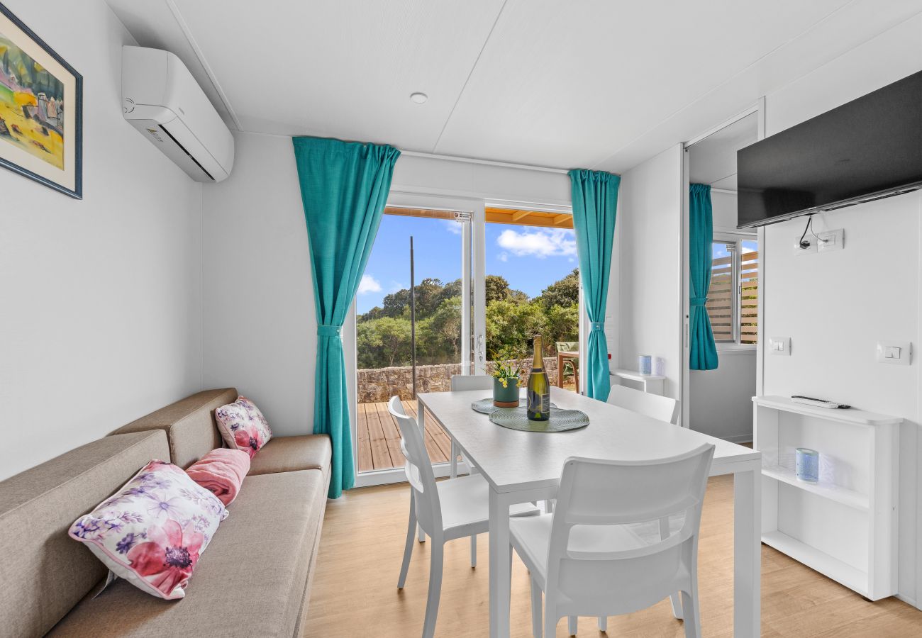 Mobile home in Pješčana uvala - Nature Oasis - Mobile Home Sara