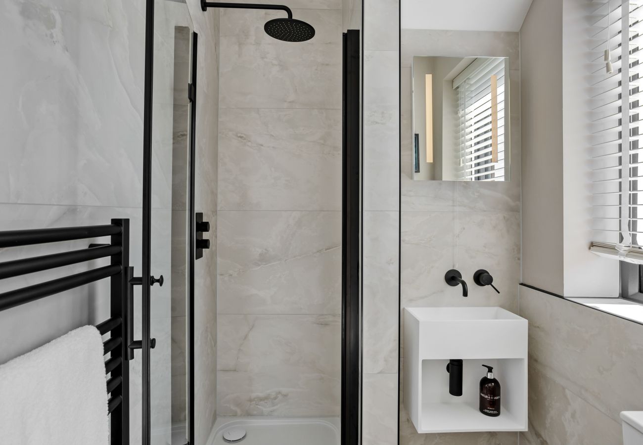 House in Combeinteignhead - Gable View - Luxury Riverside Sanctuary 