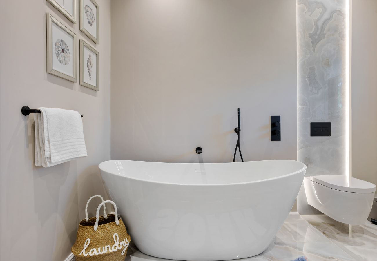 House in Combeinteignhead - Gable View - Luxury Riverside Sanctuary 