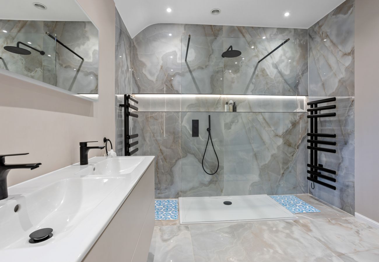 House in Combeinteignhead - Gable View - Luxury Riverside Sanctuary 