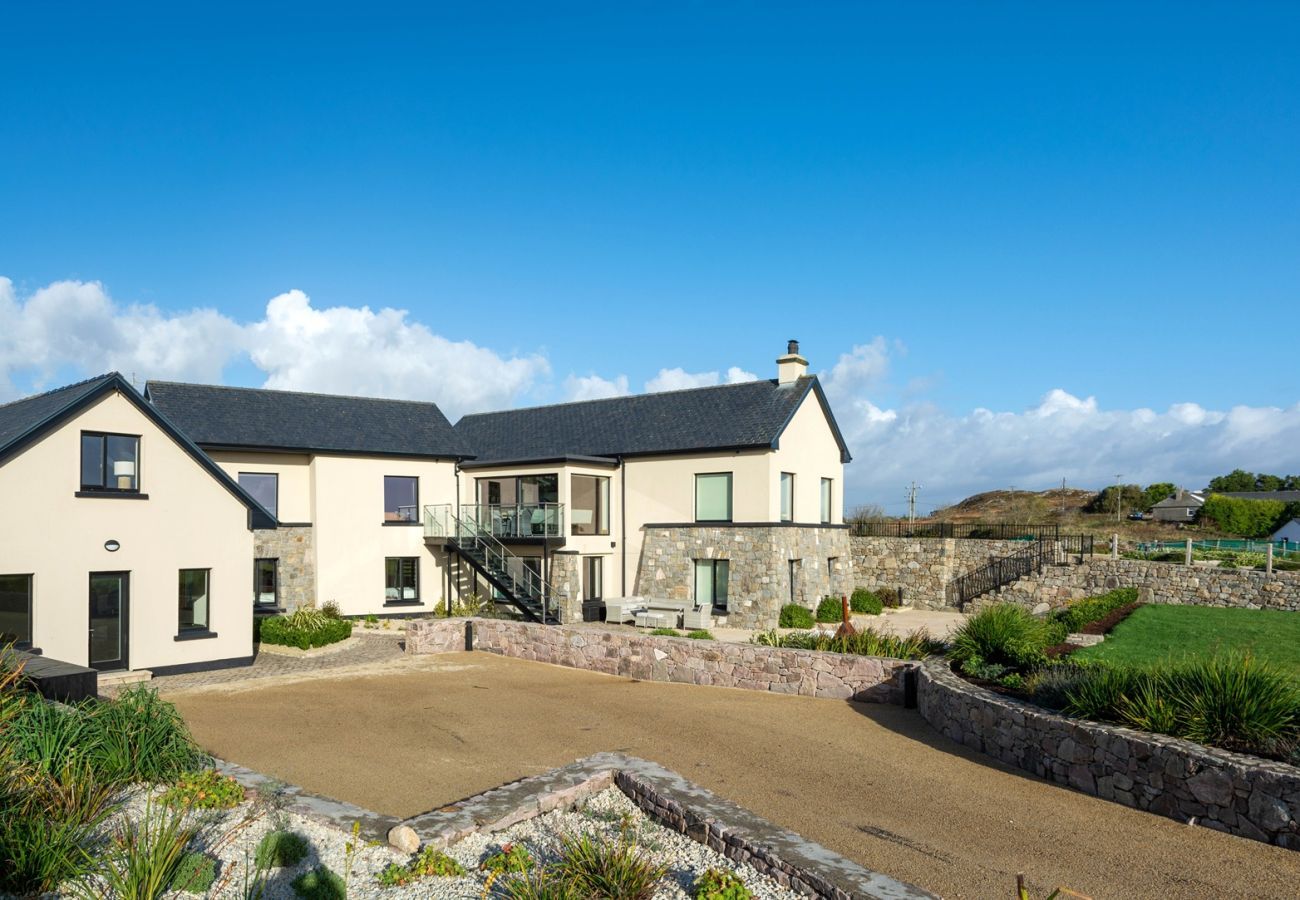 House in Carraroe - Sruthán Pier House - A luxurious getaway awaits