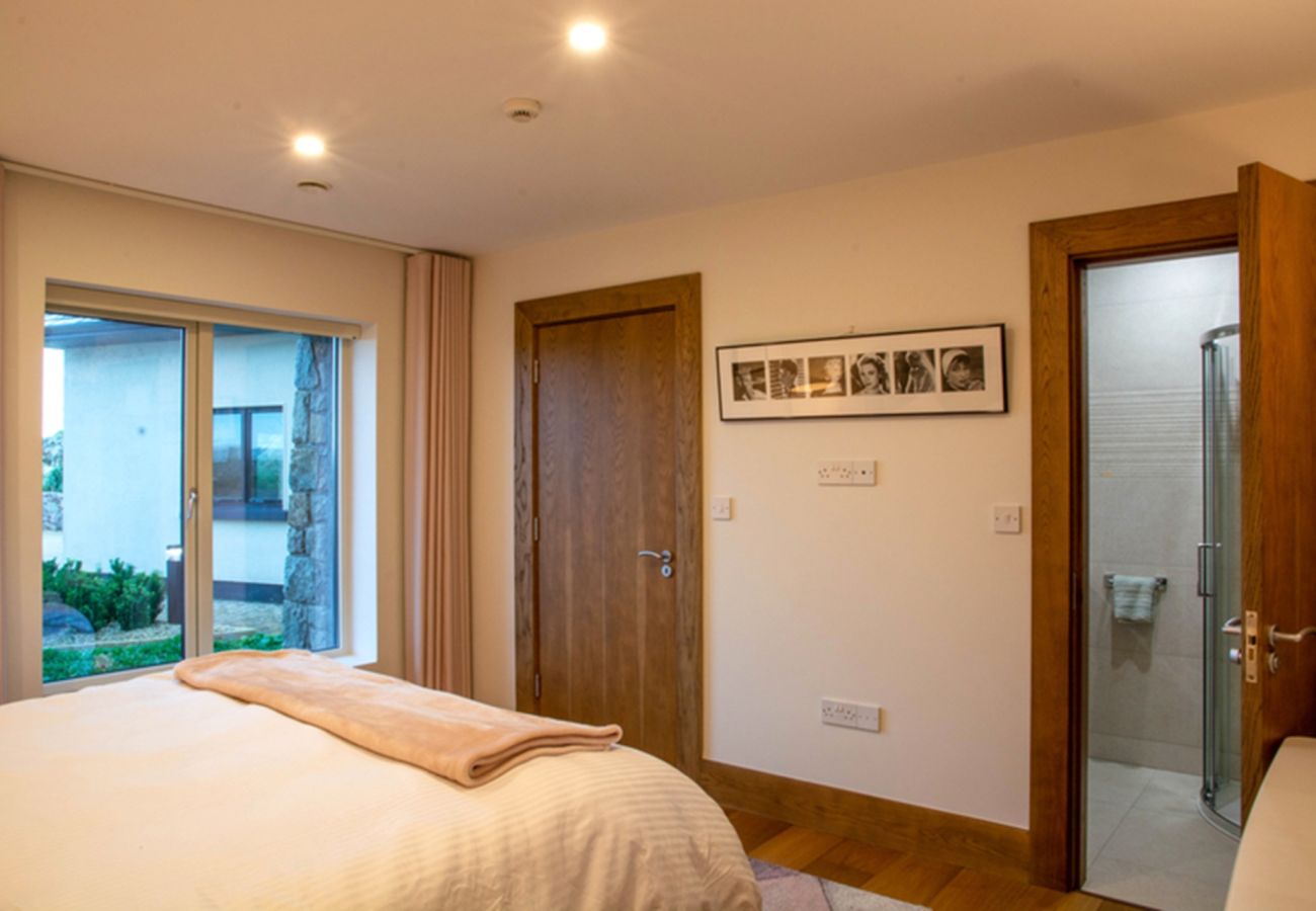 House in Carraroe - Sruthán Pier House - A luxurious getaway awaits