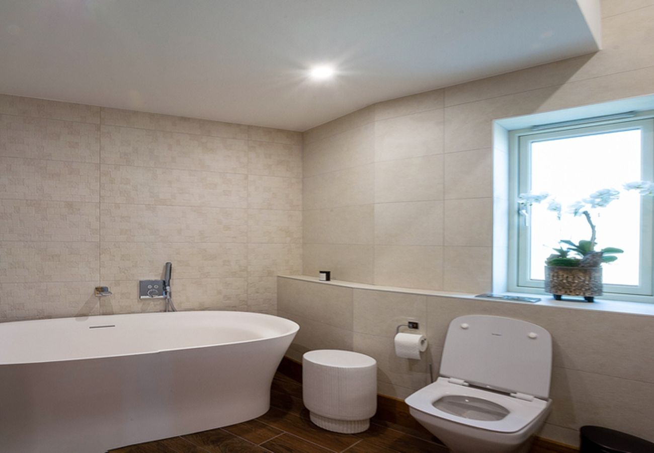 House in Carraroe - Sruthán Pier House - A luxurious getaway awaits