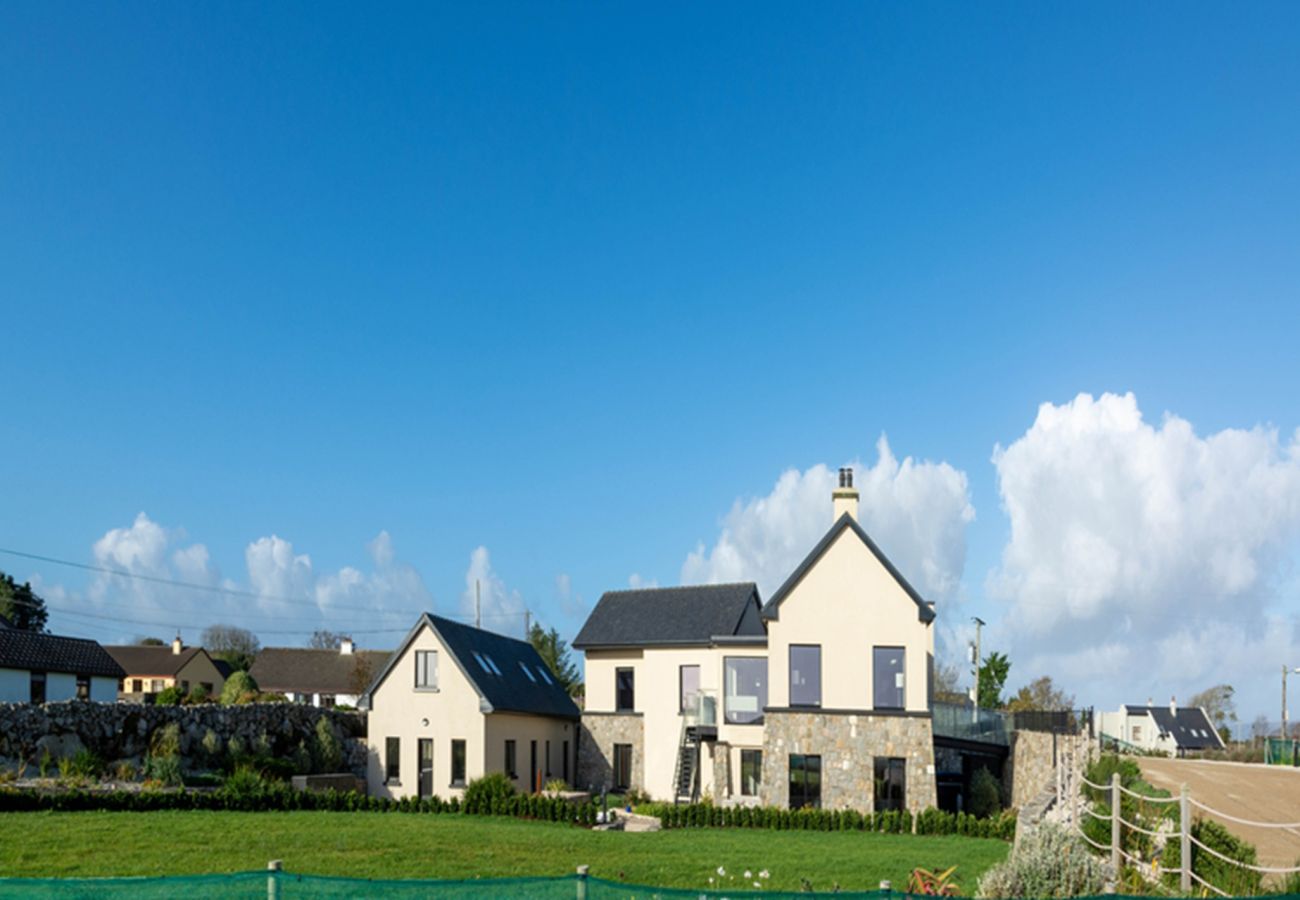 House in Carraroe - Sruthán Pier House - A luxurious getaway awaits