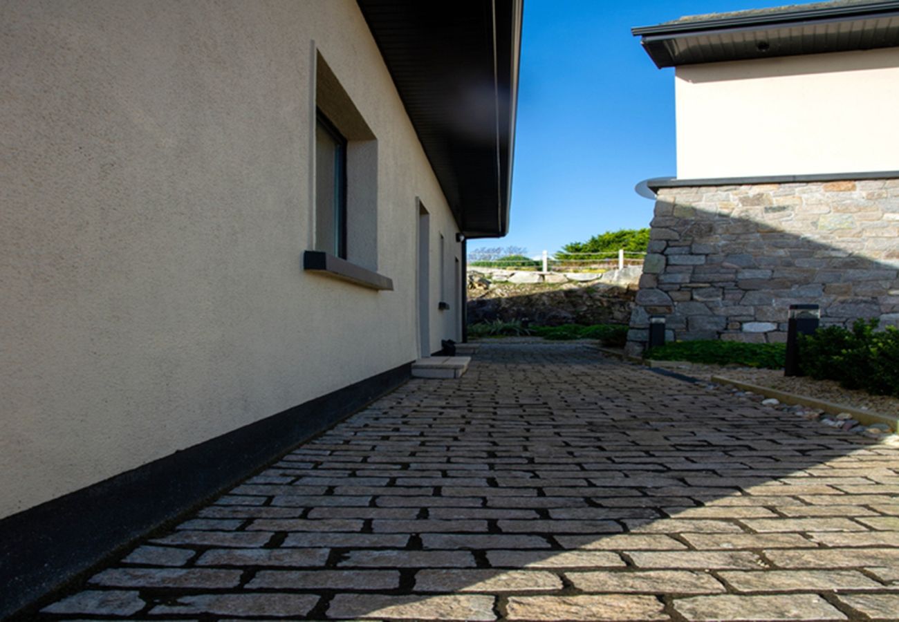 House in Carraroe - Sruthán Pier House - A luxurious getaway awaits