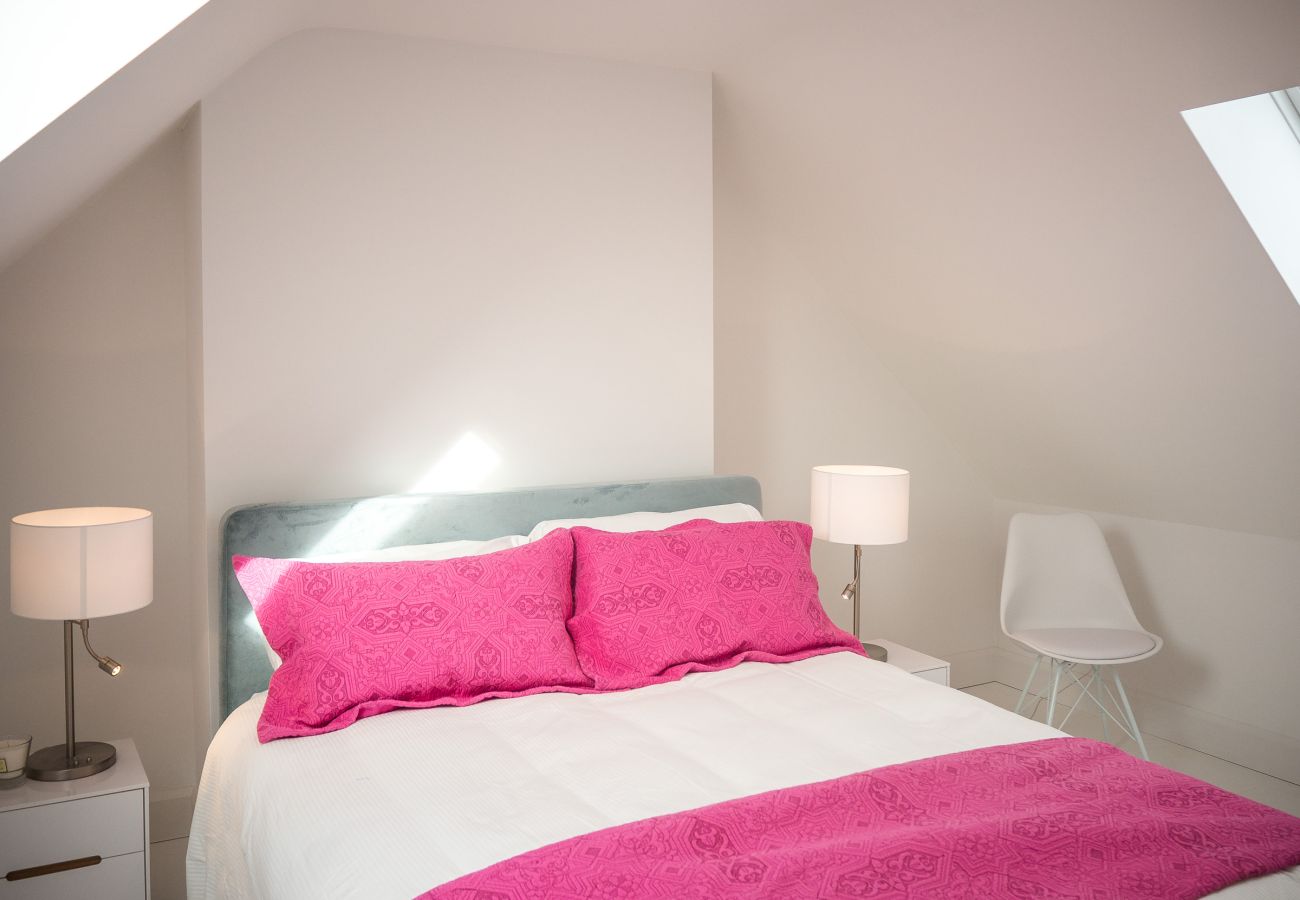 House in Ballyconneely - Doleen Quay House is a luxurious beach holiday home