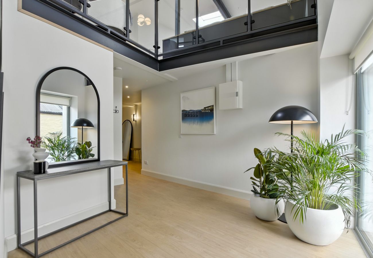 House in Clifden - The Warehouse, Clifden Modern and elegant 