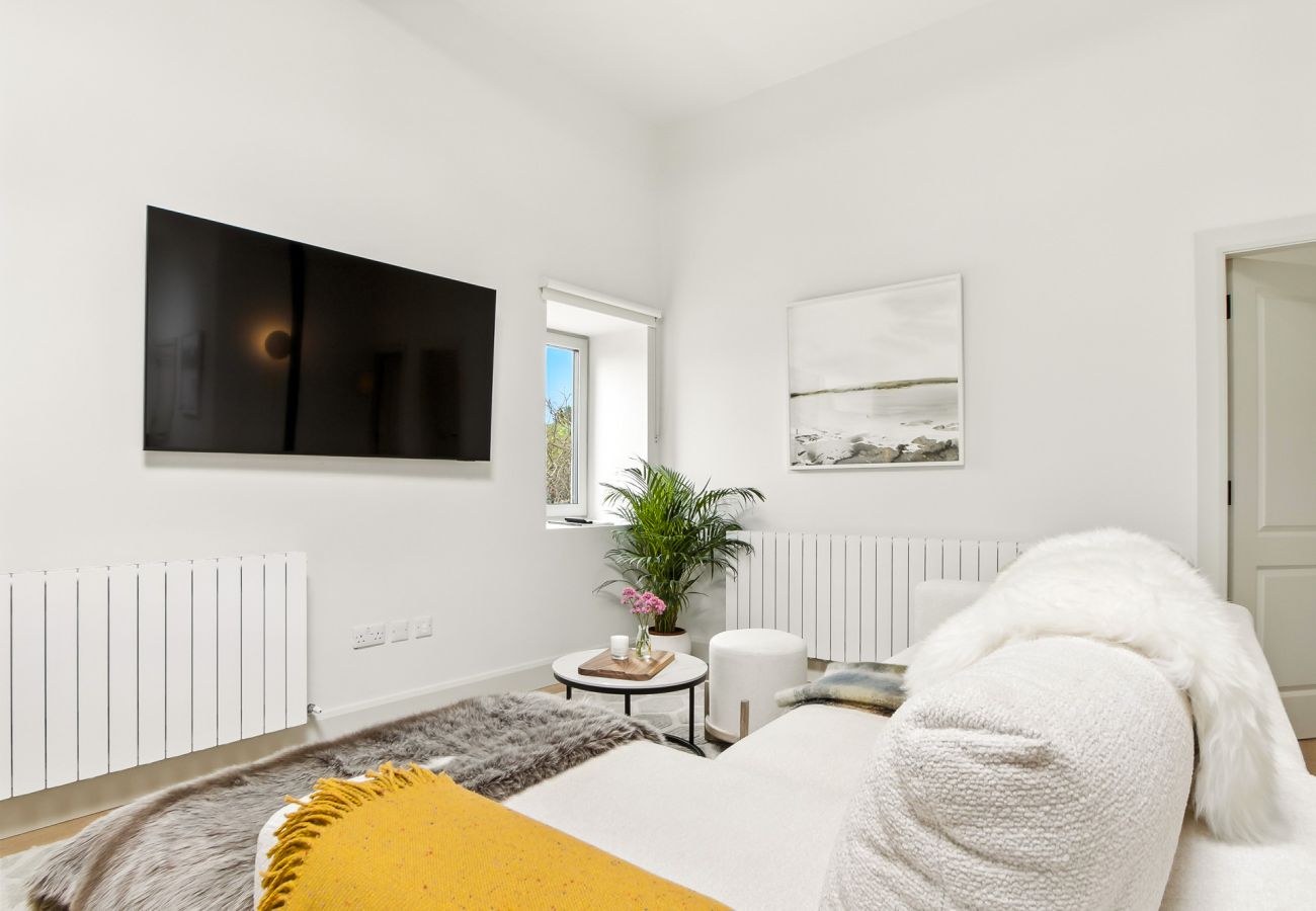 House in Clifden - The Warehouse, Clifden Modern and elegant 