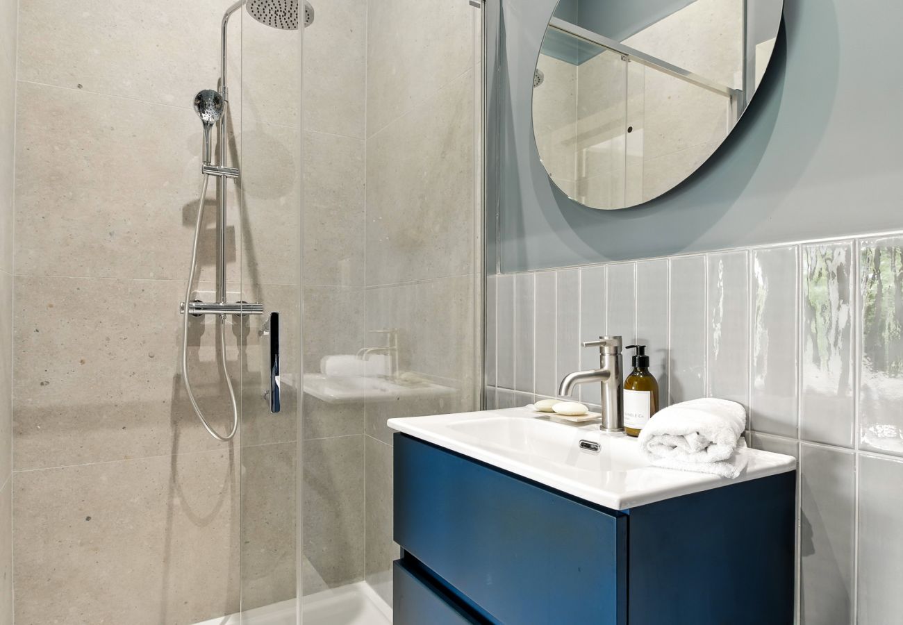 House in Clifden - The Warehouse, Clifden Modern and elegant 