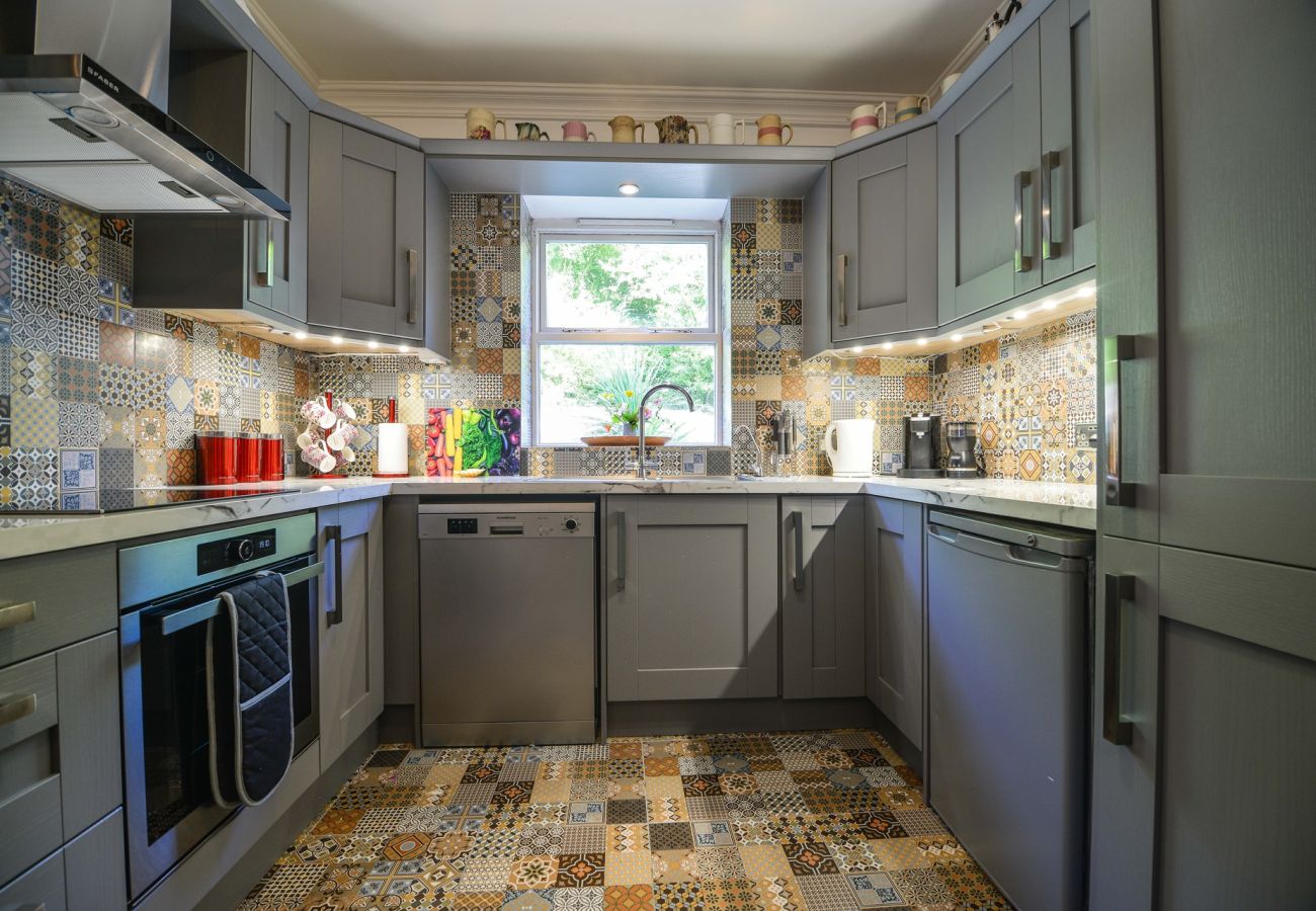 House in Clifden - The Quay House, Clifden's Oldest Building