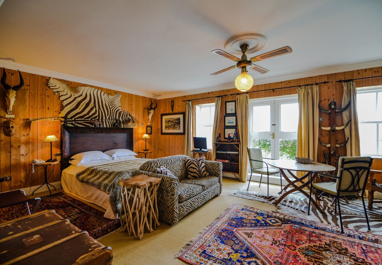 House in Clifden - The Quay House, Clifden's Oldest Building