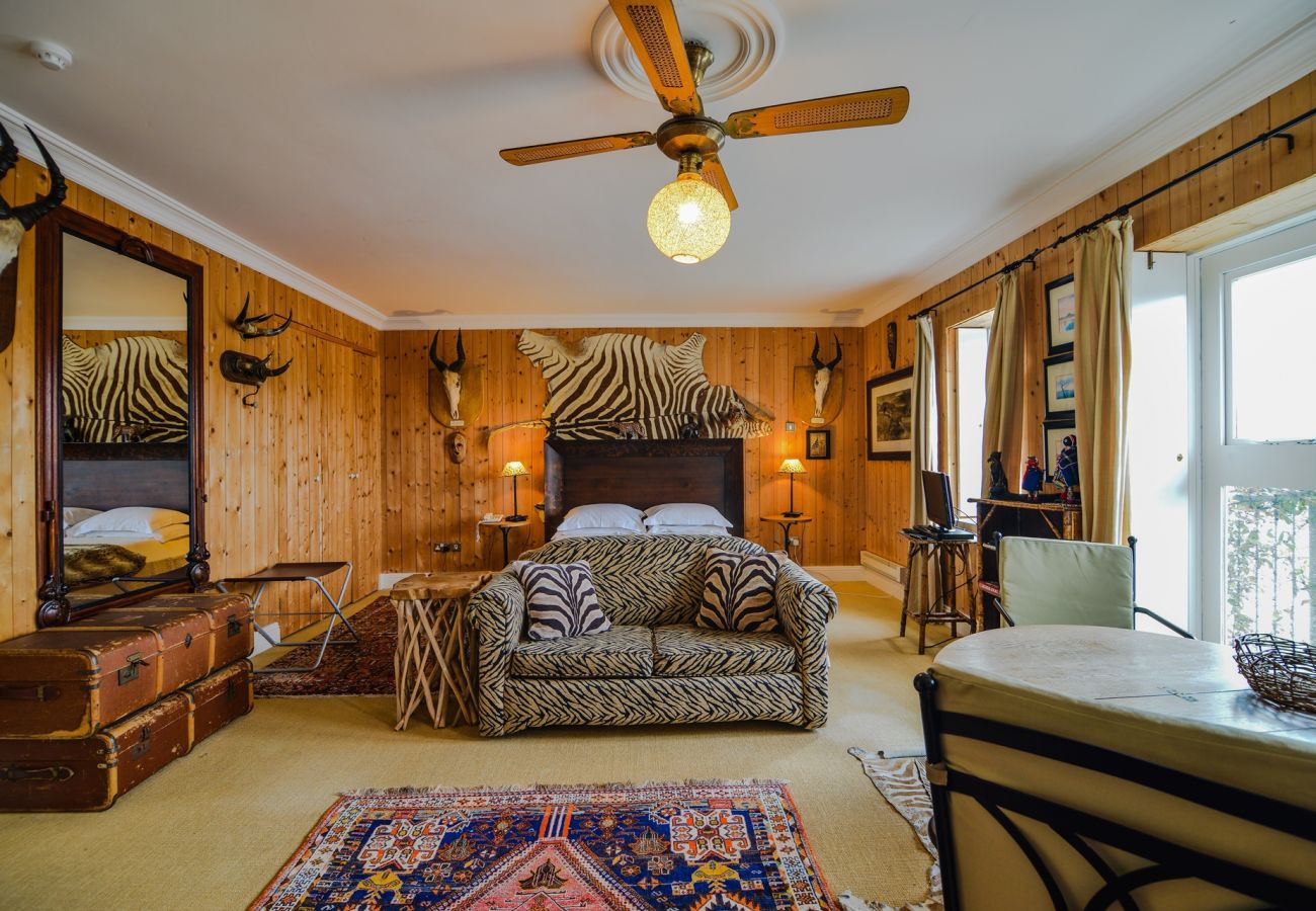 House in Clifden - The Quay House, Clifden's Oldest Building