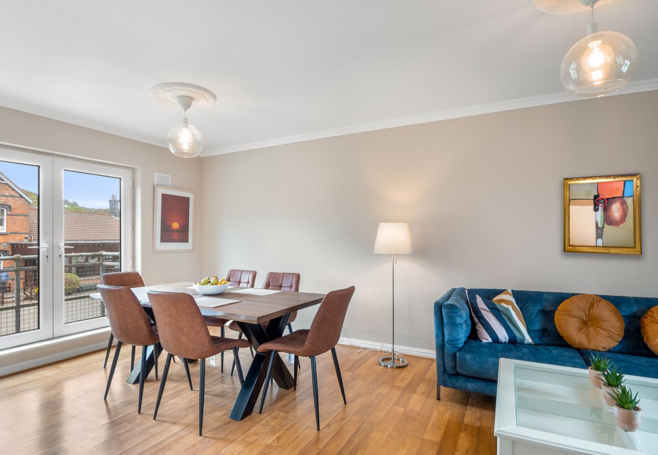 Terraced House in Clifden - E1 Station House - Newly refurbished Townhouse in Clifden