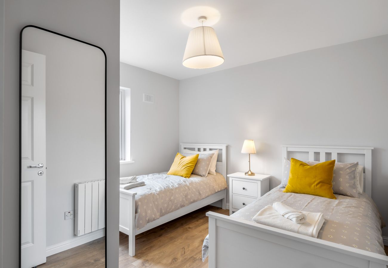 Terraced House in Clifden - E1 Station House - Newly refurbished Townhouse in Clifden