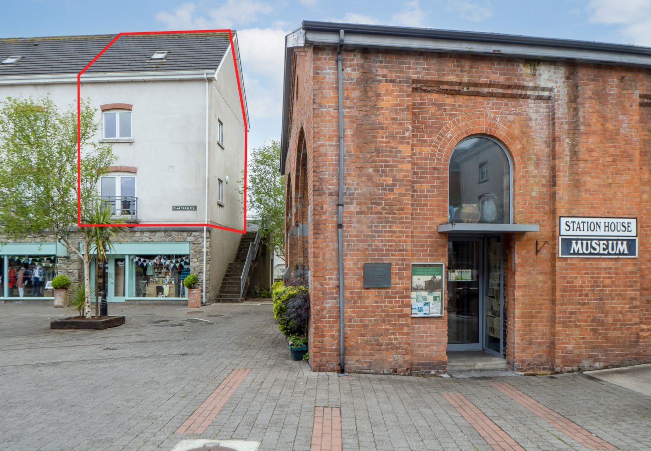 Terraced House in Clifden - E1 Station House - Newly refurbished Townhouse in Clifden