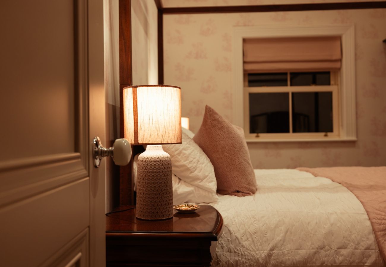 Cottage in Maam cross - Lake Cottage