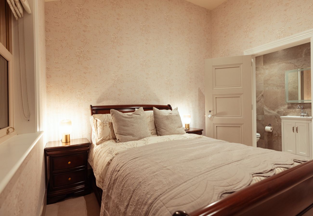 Cottage in Maam cross - Lake Cottage