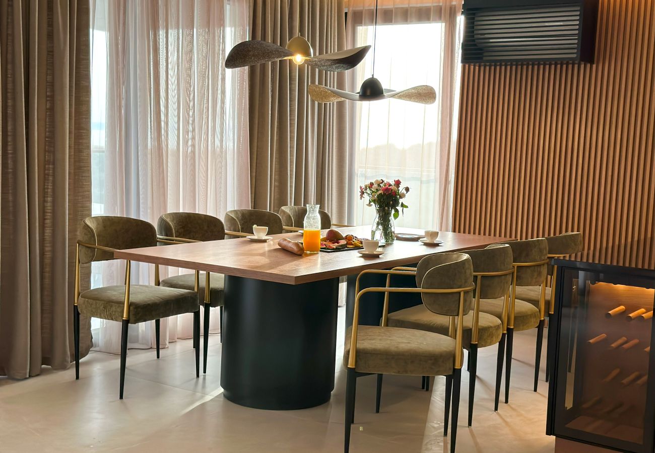 Apartment in Zadar - Beautiful apartment right by the sea with a view