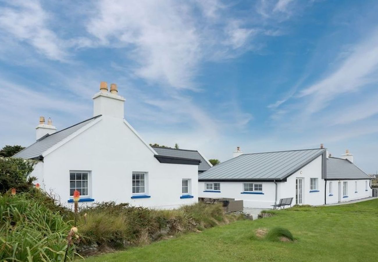 House in Ballyconneely - Guinness House 