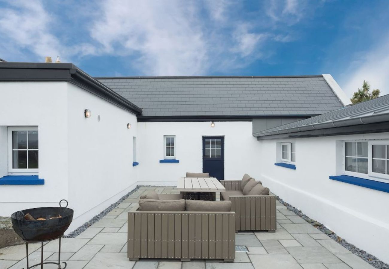 House in Ballyconneely - Guinness House 