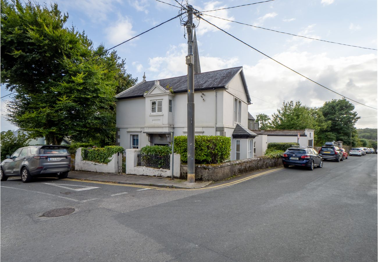 House in Clifden - Hill House Clifden a home full of character