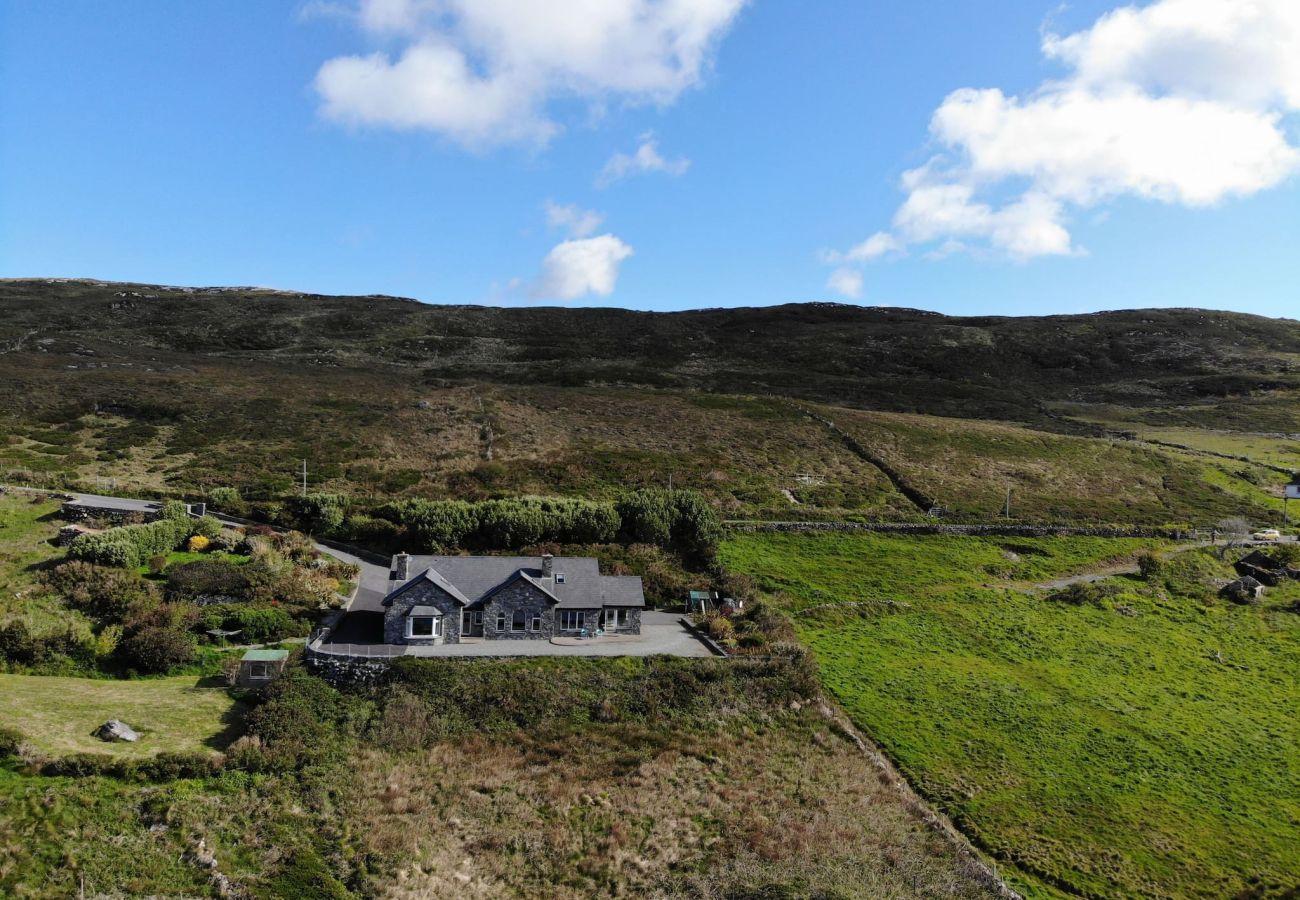 House in Clifden - Once Upon a Tide has magnificent sea views