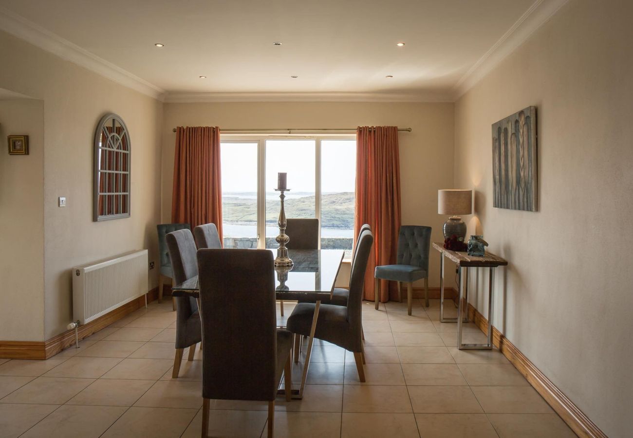 House in Clifden - Once Upon a Tide has magnificent sea views