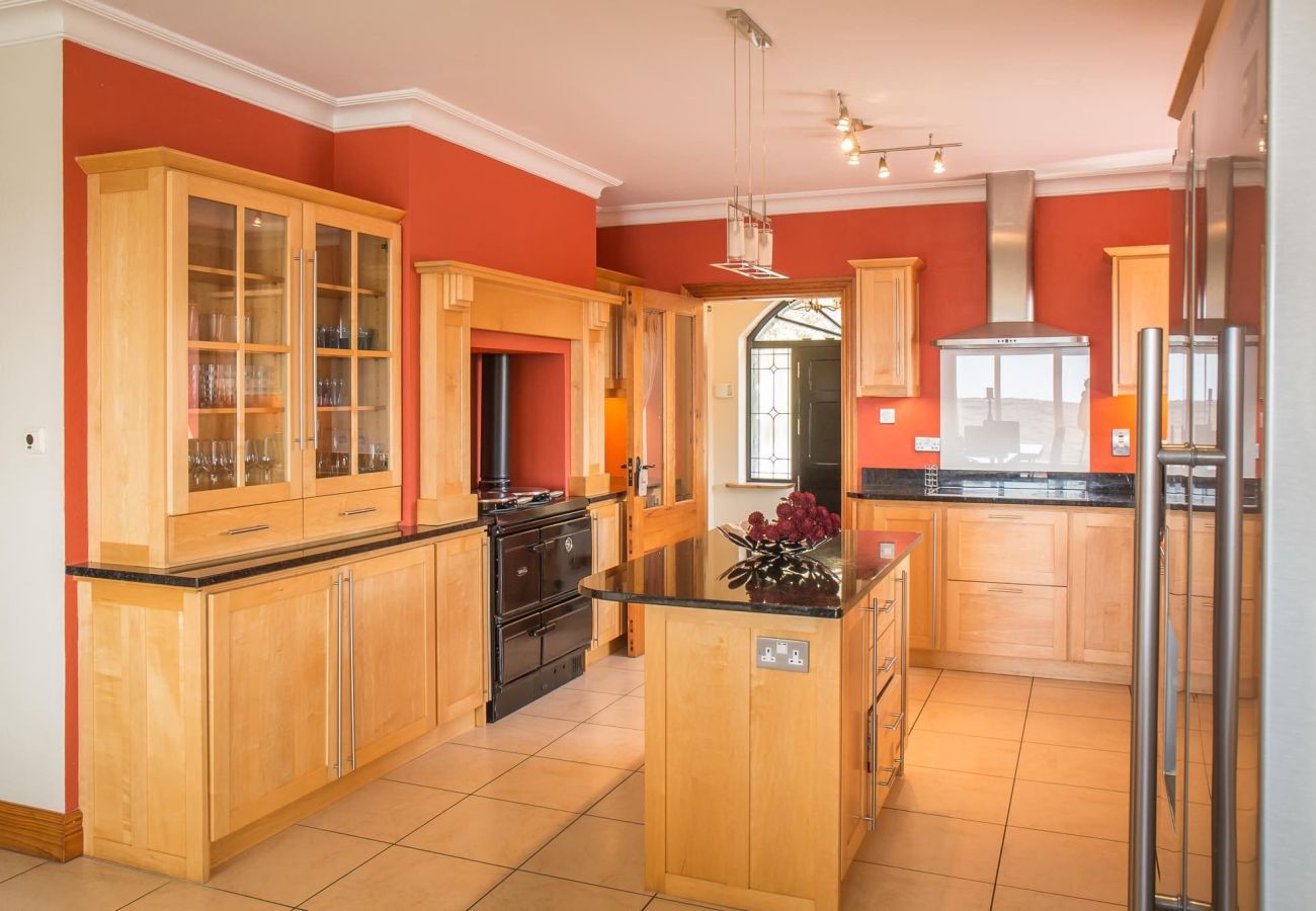 House in Clifden - Once Upon a Tide has magnificent sea views