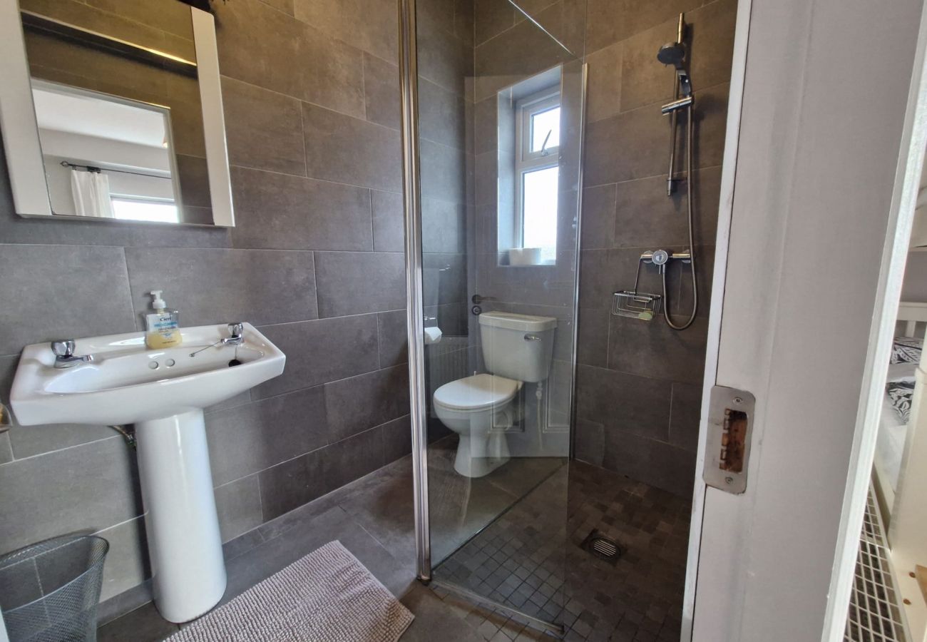 House in Ballyconneely - Paddy Carroll's Cottage where one can relax unwind