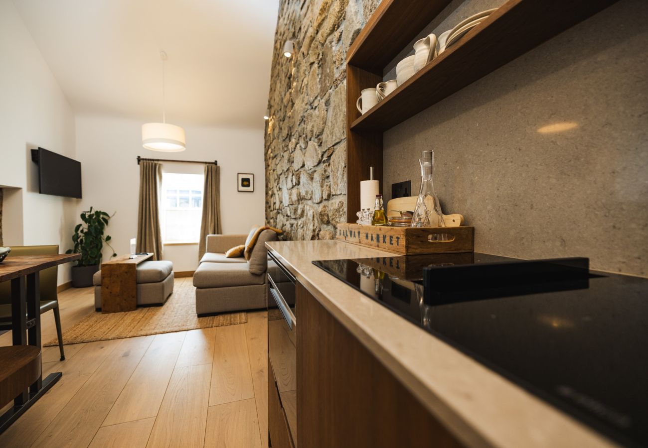 Cottage in Roundstone - Bracken Luxury Cottage - Within The Village 