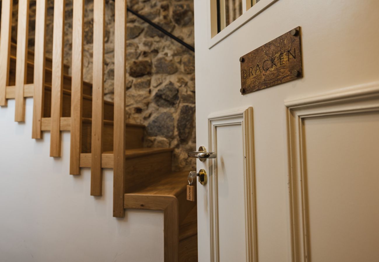 Cottage in Roundstone - Bracken Luxury Cottage - Within The Village 