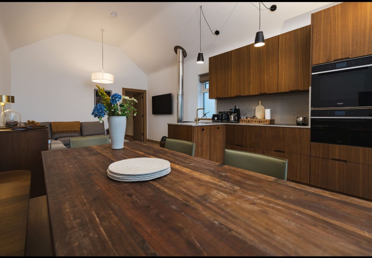 Terraced House in Roundstone - Kelp Luxury Cottage - Within The Village