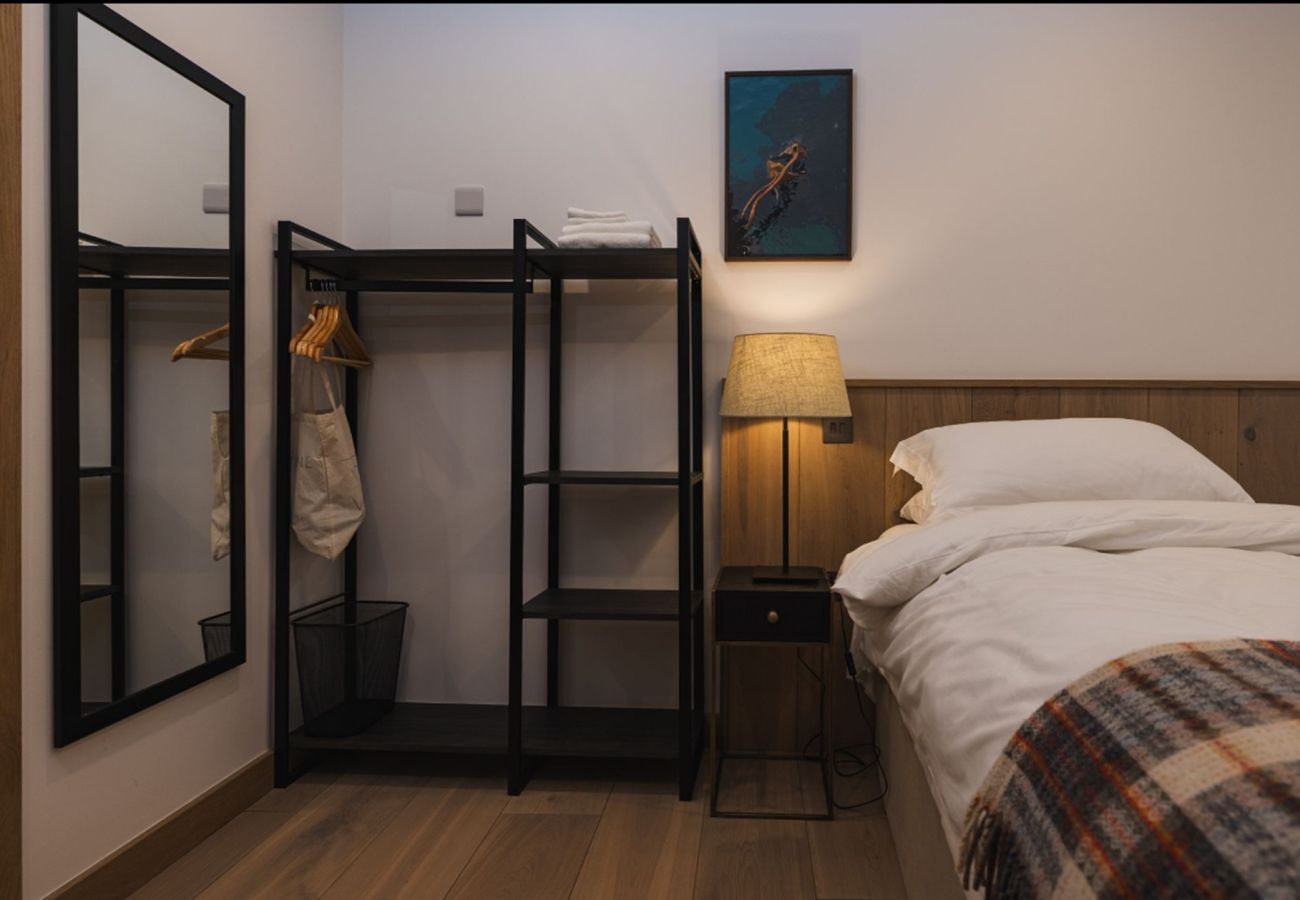 Terraced House in Roundstone - Kelp Luxury Cottage - Within The Village