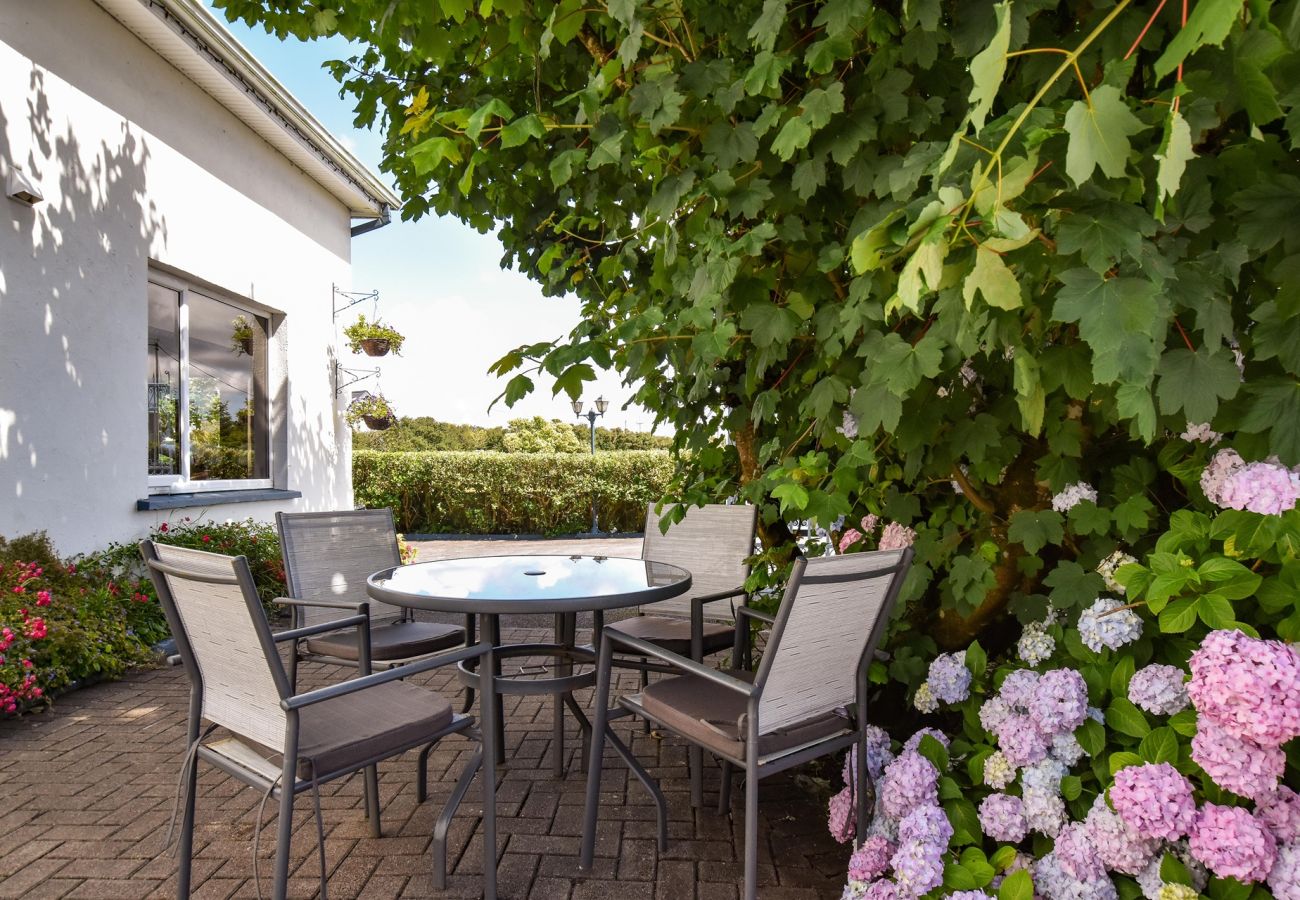 House in Ballyconneely - Mannin Lodge by Connemara Shores