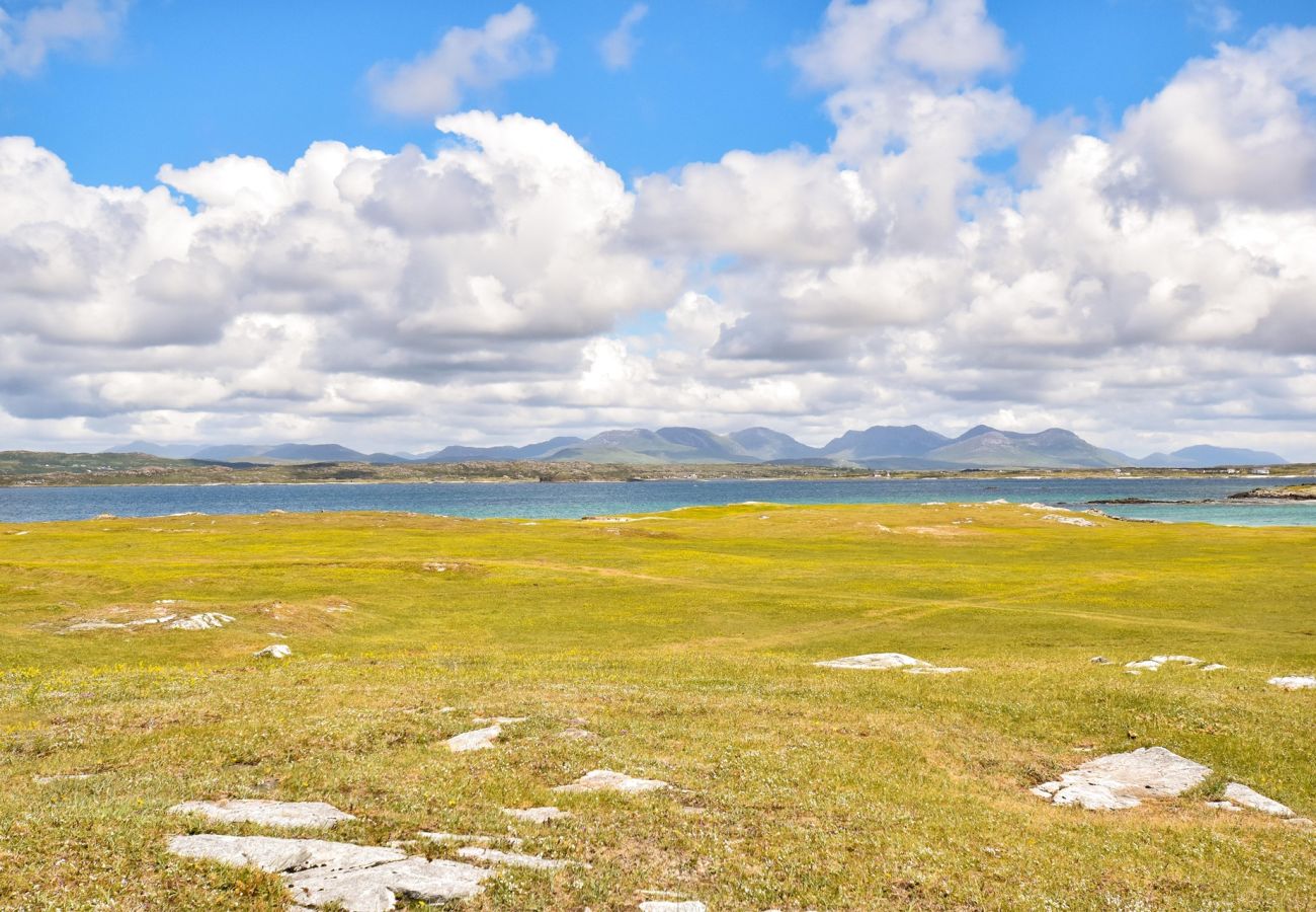 House in Ballyconneely - Mannin Lodge by Connemara Shores