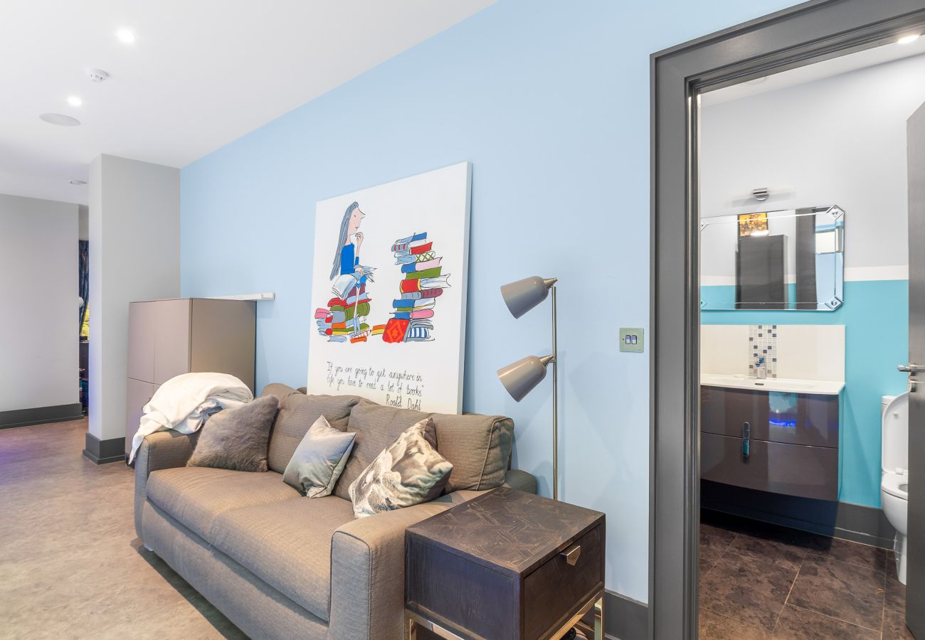 Villa in Clifden - Suaimhneas Villa with Castle and Sea Views 