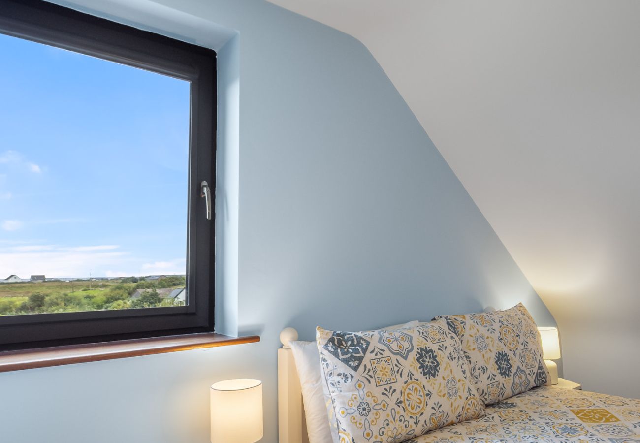 House in Ballyconneely - Lakeview House Ballyconneely