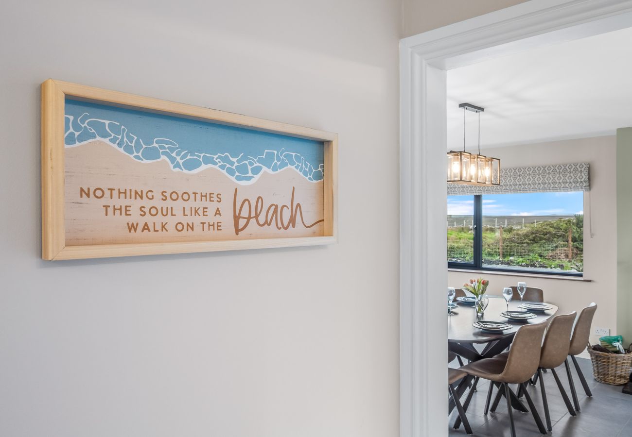 House in Ballyconneely - Lakeview House Ballyconneely