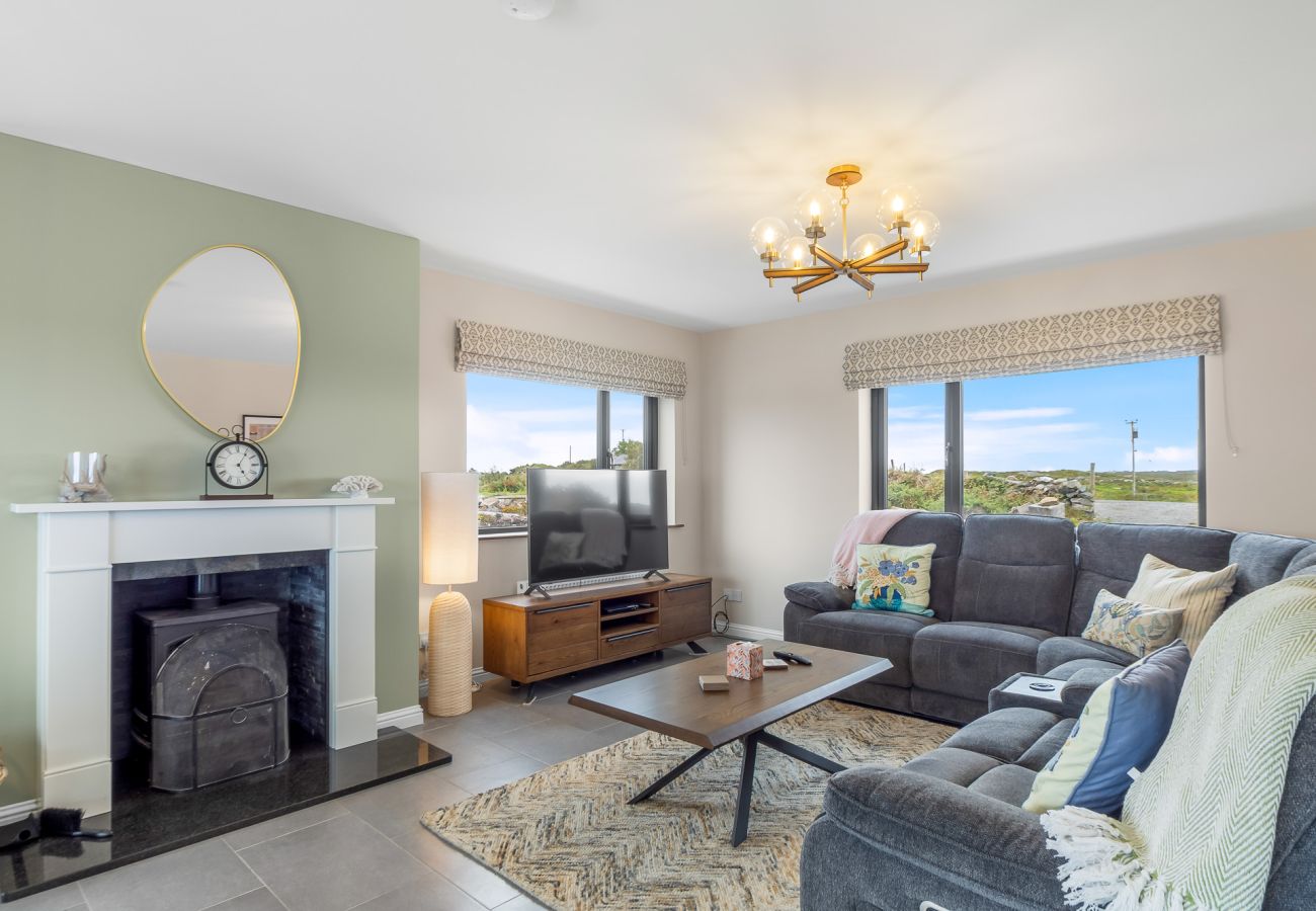 House in Ballyconneely - Lakeview House Ballyconneely