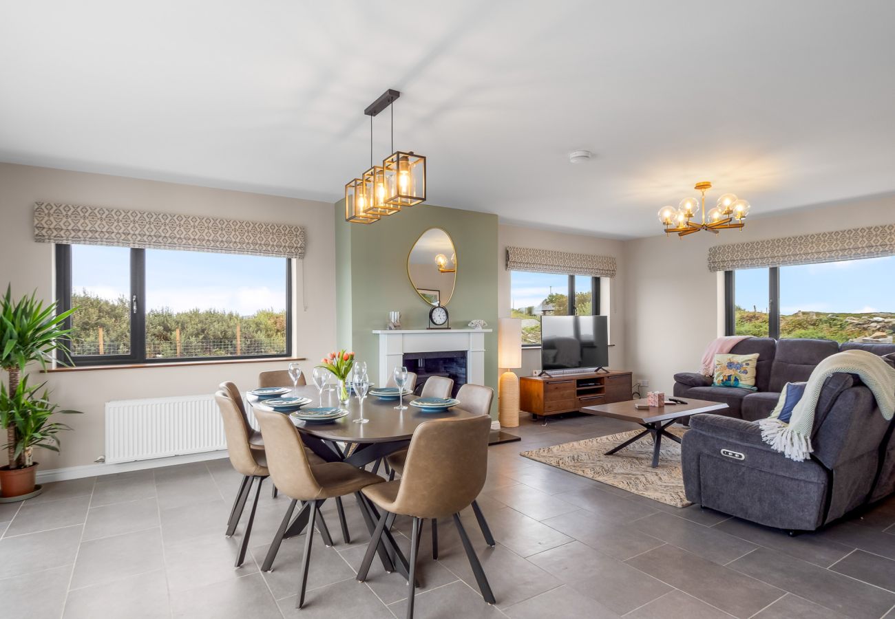 House in Ballyconneely - Lakeview House Ballyconneely