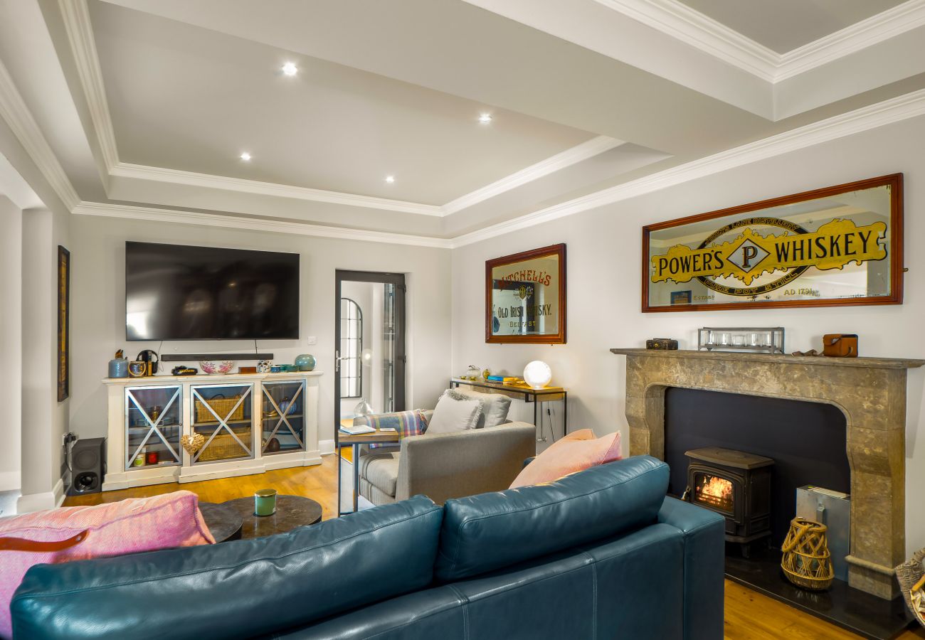 Chalet in Roundstone - Wave Watcher Luxurious Chalet 