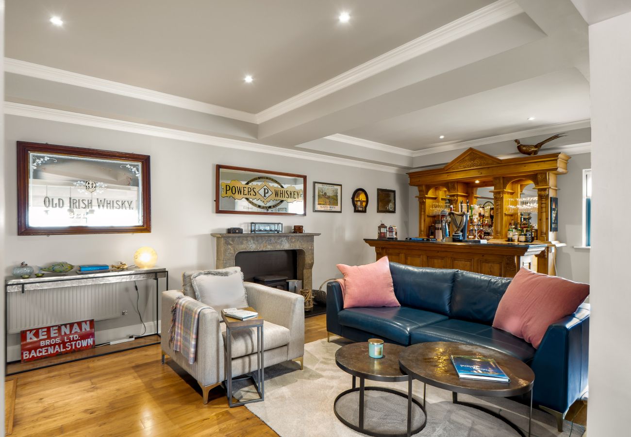 Chalet in Roundstone - Wave Watcher Luxurious Chalet 